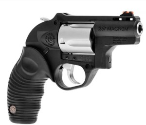 Revolver Taurus poly protector 357 magnum