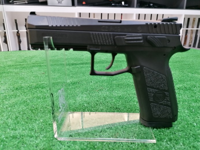 PIŠTOLJ CZ P-09 CAL. 9X19