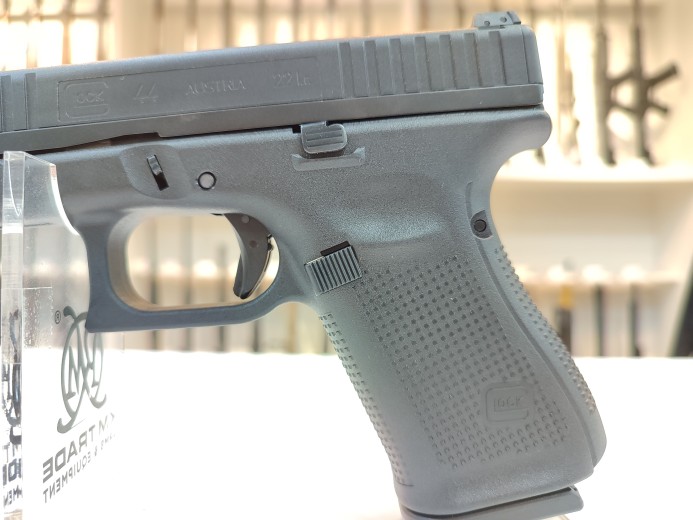 GLOCK 44 .22 LR