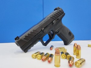 Pištolj Beretta APX A1