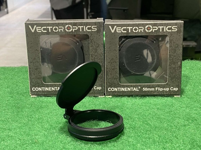 ČEPOVI ZA OPTIČKI NIŠAN VECTOR OPTICS 50mm FLIP-UP CAP   SCFC-M50