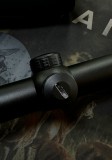 Kahles Helia 2-10x50 sa nosačima Leupold QRW 2