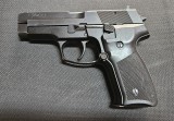 Pištolj Crvena Zastava M99