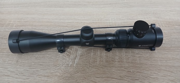 Optika Vortex v-brite sa prstenovima