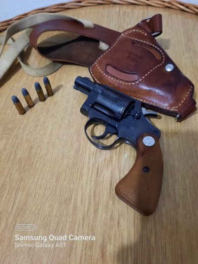 Colt 32 spec. Detective