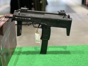 AIRSOFT PUŠKA HECKLER & KOCH MP7 A1 cal.6mm