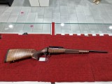 LOVAČKI KARABIN CZ 557  RANGER WALNUT M14X1