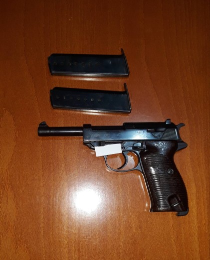 Pistolj Walter P38 malog serijskog broja