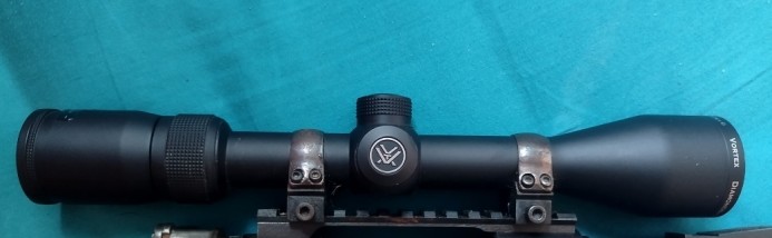 Opticki nisan vortex diamondback 4-12x40