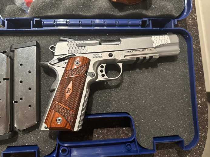 Smith & Wesson 1911 TA E SERIES