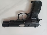 Pistolj CZ 85 B