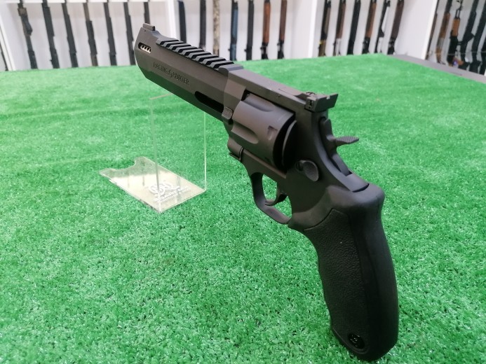 REVOLVER TAURUS 44H RAGING HUNTER CAL. 44MAG