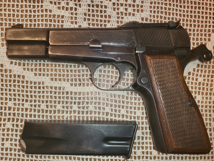 Browning HP 35